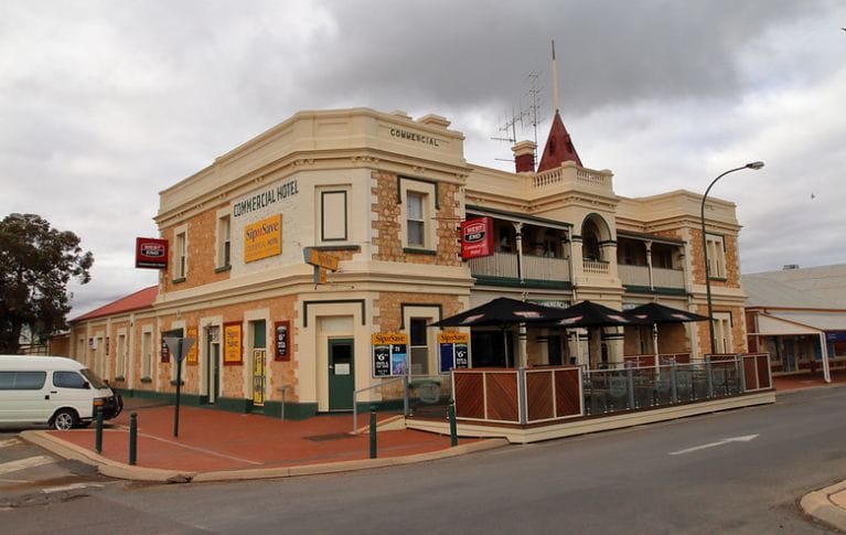 Commercial Hotel